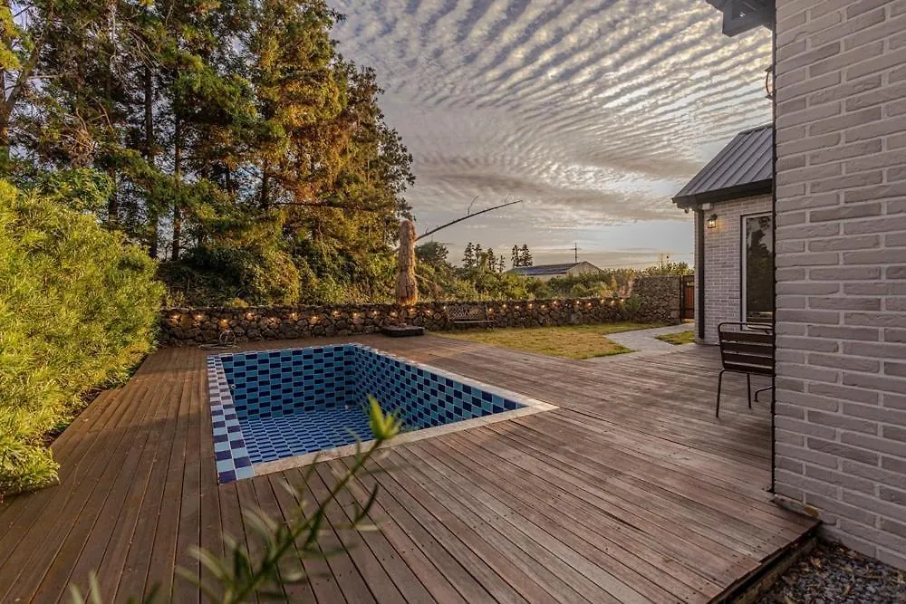 Pensión Jeju Cheongsu-Ri Haru Private Pension